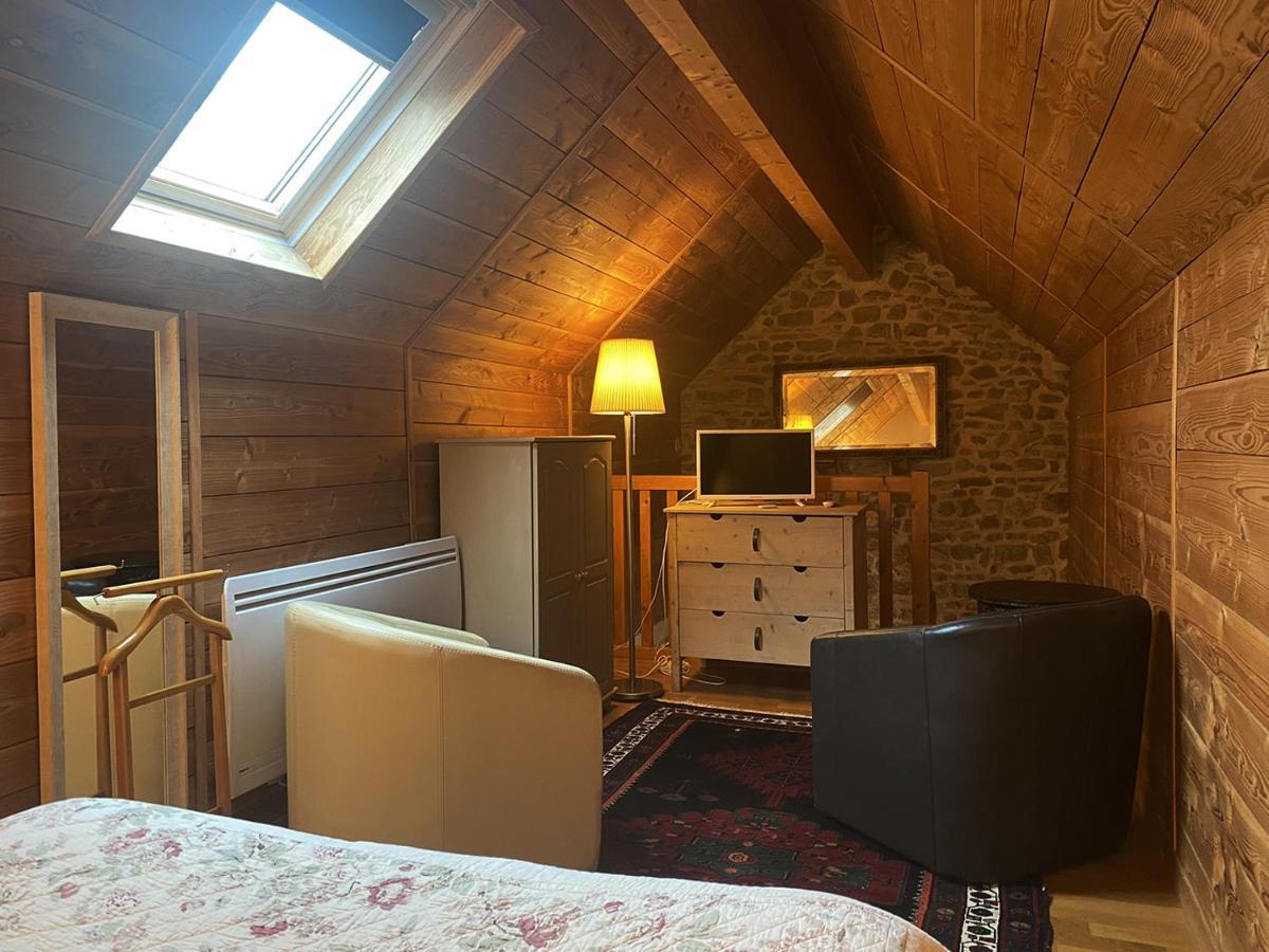 Domaine Les Bertrands Bed & Breakfast Couches Dış mekan fotoğraf