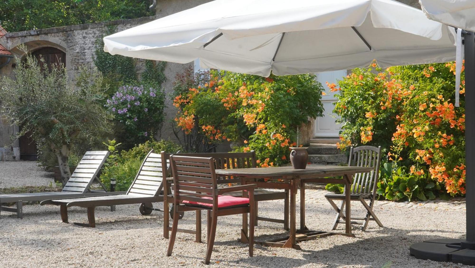 Domaine Les Bertrands Bed & Breakfast Couches Dış mekan fotoğraf